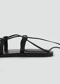 Leather straps sandals