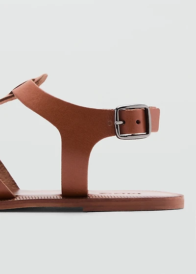 Leather straps sandals