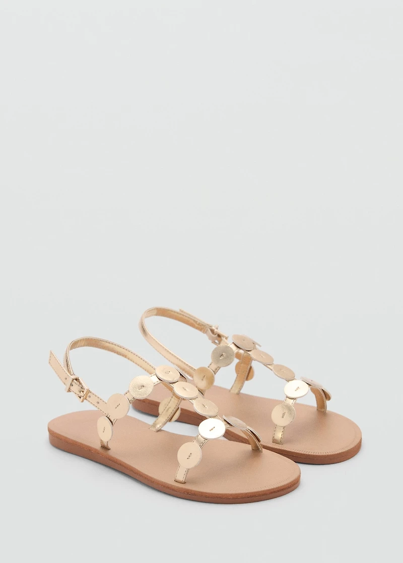 Metallic straps sandals