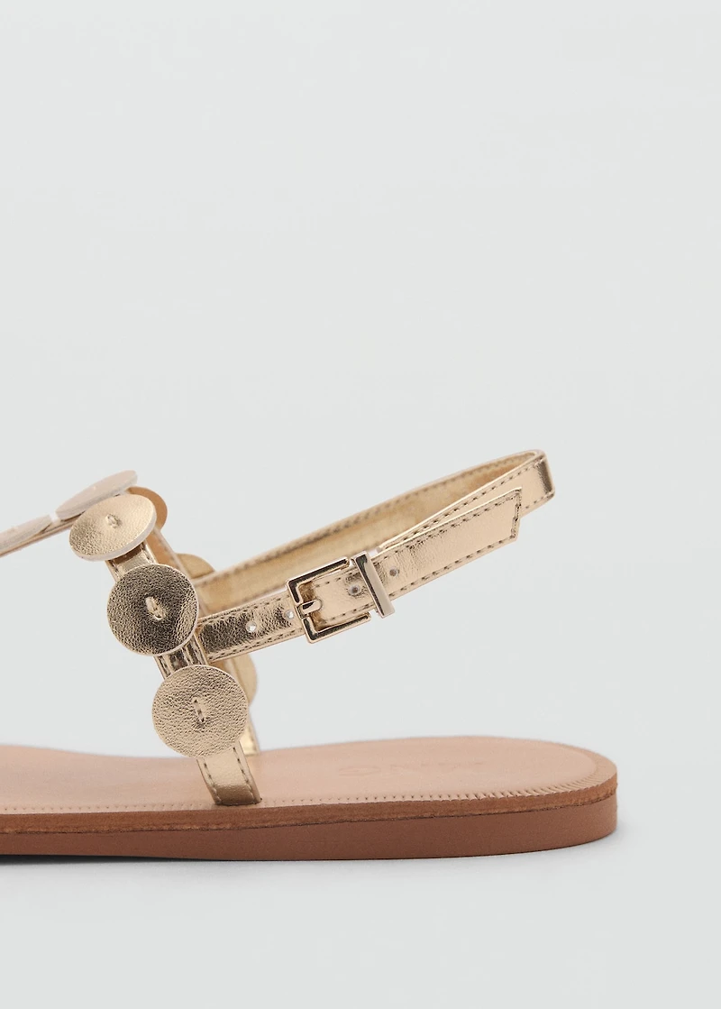 Metallic straps sandals