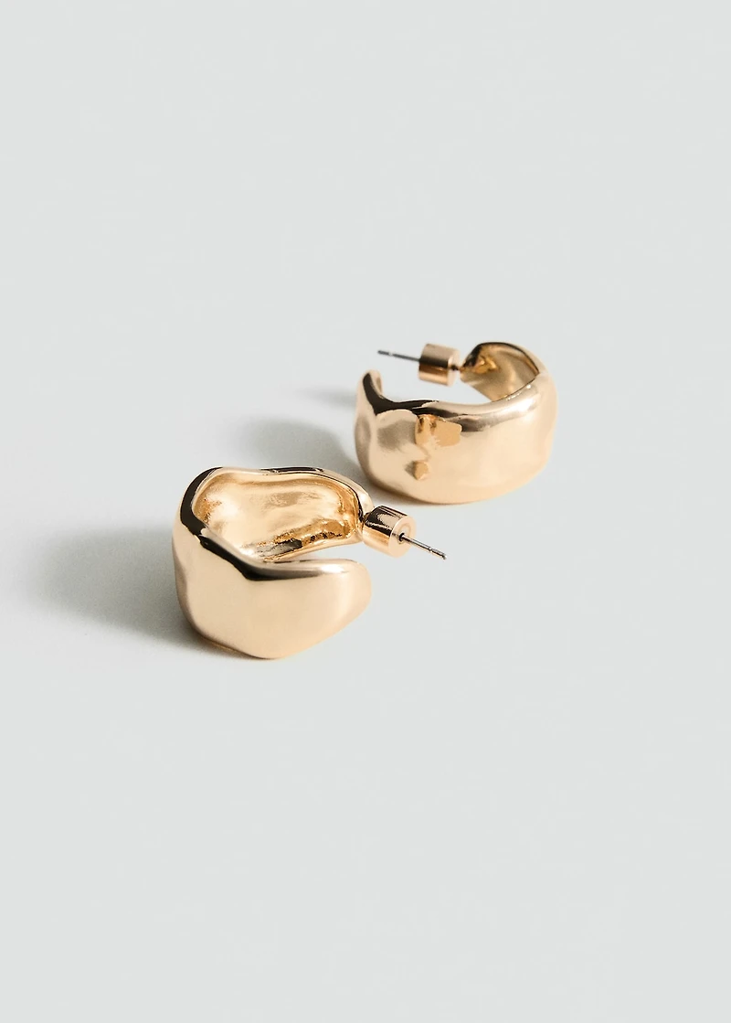 Twisted hoop earrings