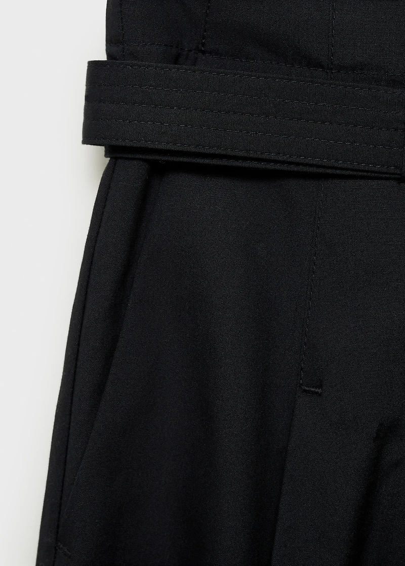 Wide leg pants with belt