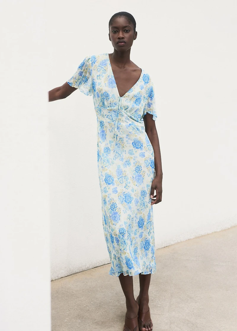 Short-sleeved floral midi dress