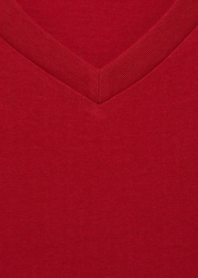 100% cotton slim-fit V-neck t-shirt