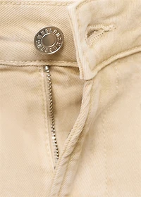 High-waisted denim shorts with pockets