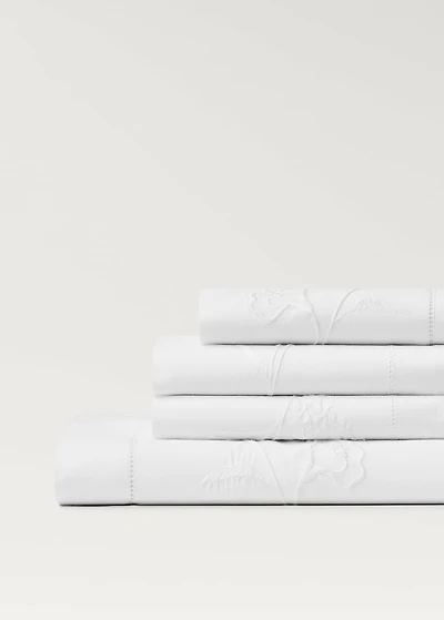 Cotton top sheet with hand-embroidered flowers for 180/200 cm bed