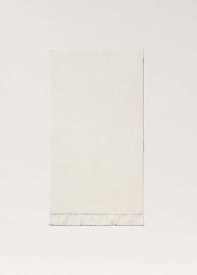 Stripe-embossed washbasin towel with fringes