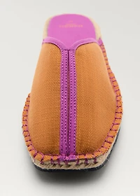 Two-tone sneakers with spade detail