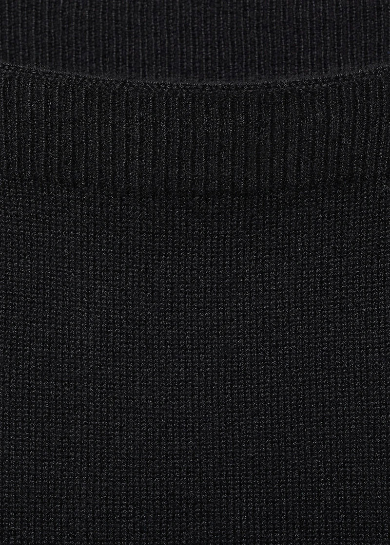 Knit top with lace accents