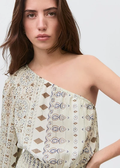 Short asymmetrical dress