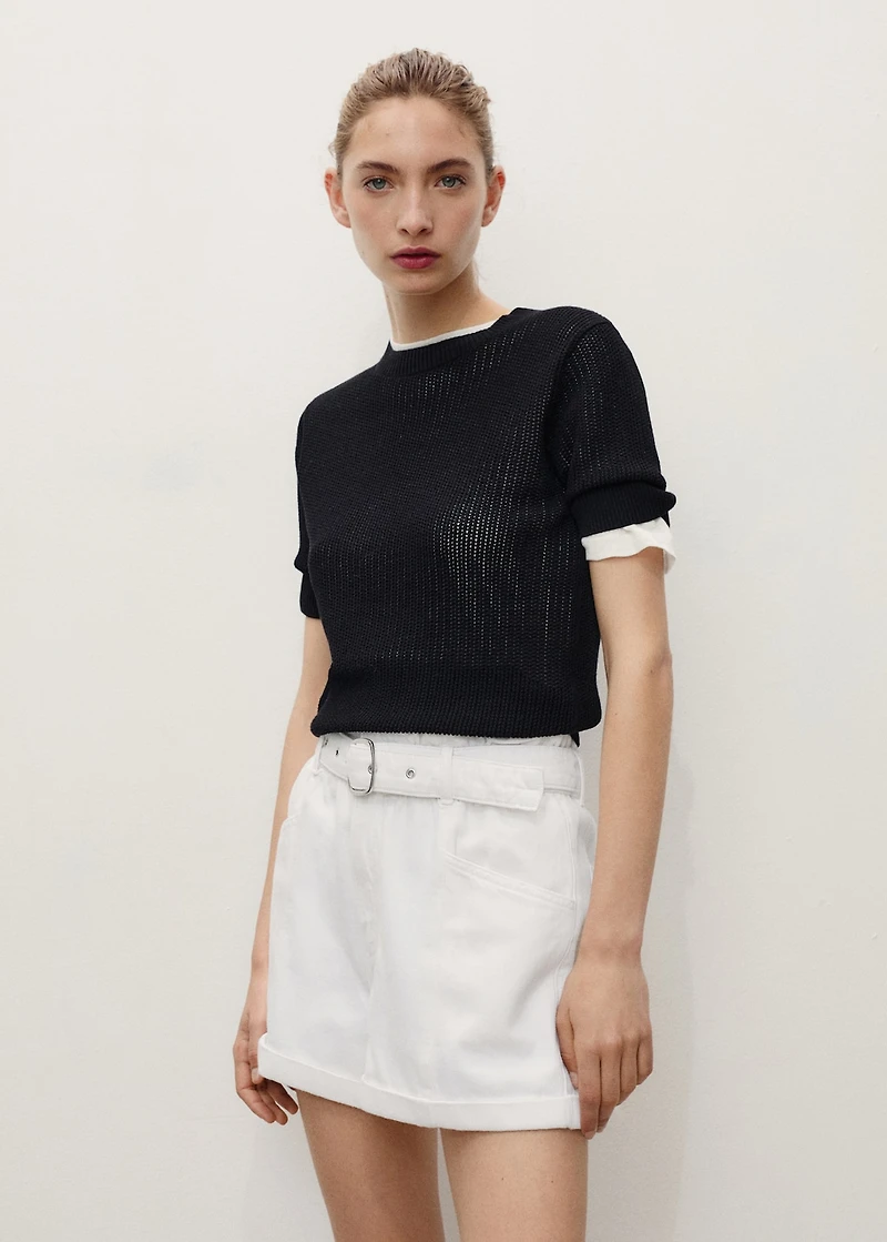 Paperbag shorts with rolled hem and belt