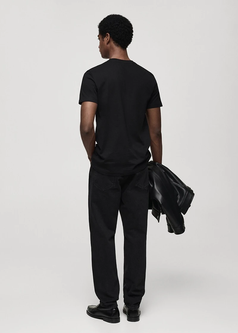 100% cotton slim-fit V-neck t-shirt