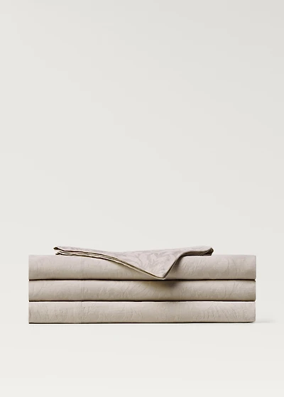 Floral jacquard cotton tablecloth for 6 to 8 diners