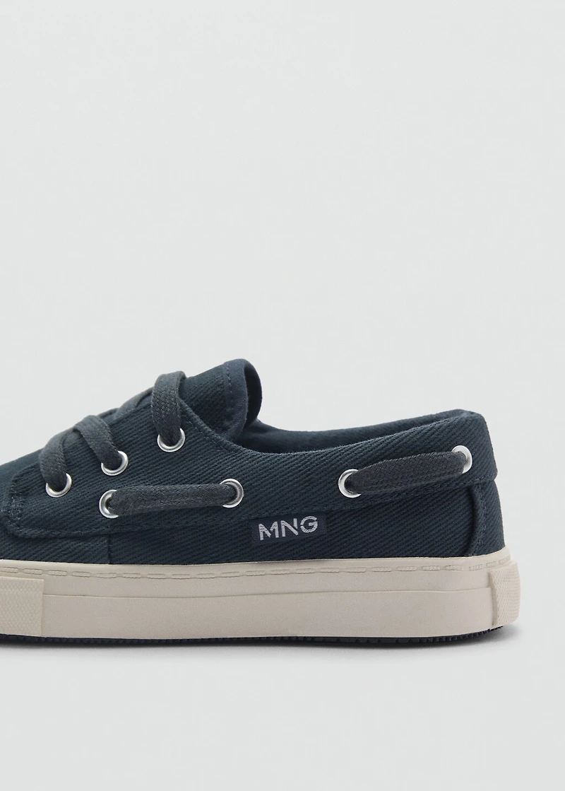 Nautical lace-up shoes