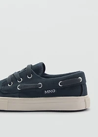 Nautical lace-up shoes