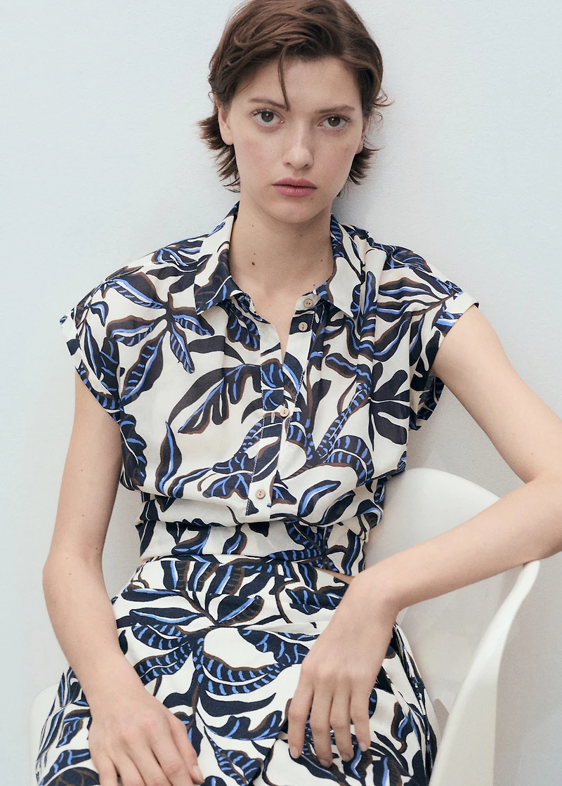 Printed cotton shirt with short sleeves