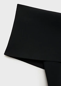 Off-the-shoulder dress with slit detail