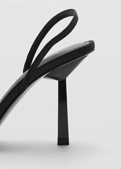 Heeled sandal with strass strap