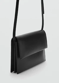 Crossbody bag with flap