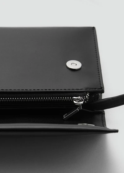 Crossbody bag with flap