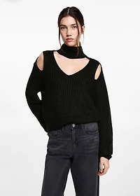 Oversized sweater with openings