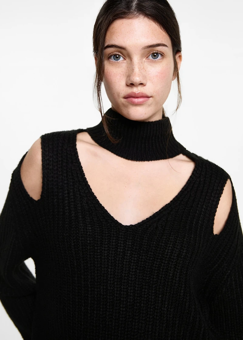 Oversized sweater with openings