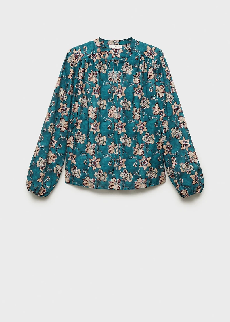 Floral print blouse
