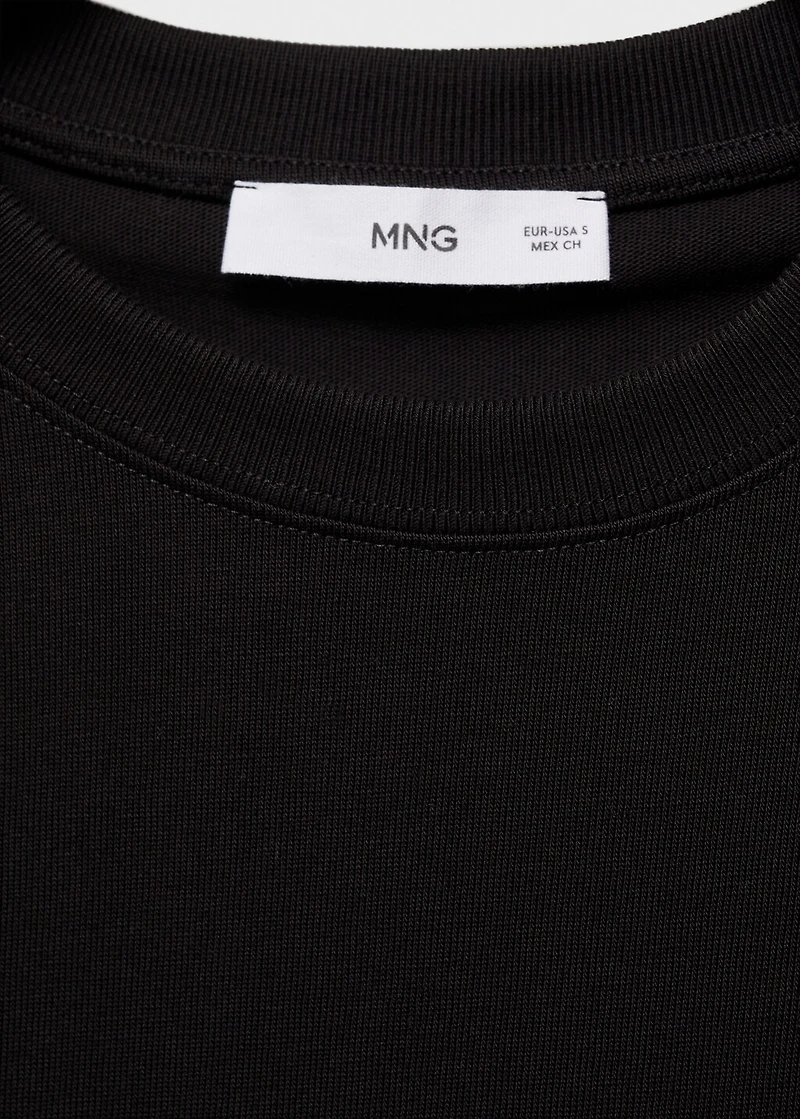 Short-sleeved cotton t-shirt