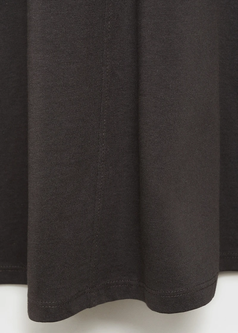 Sleeveless knitted dress