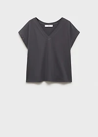 Studded V-neck t-shirt
