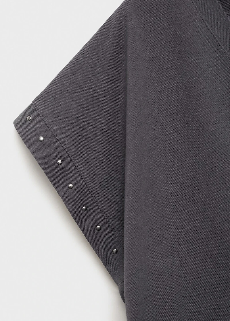 Studded V-neck t-shirt