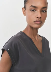 Studded V-neck t-shirt