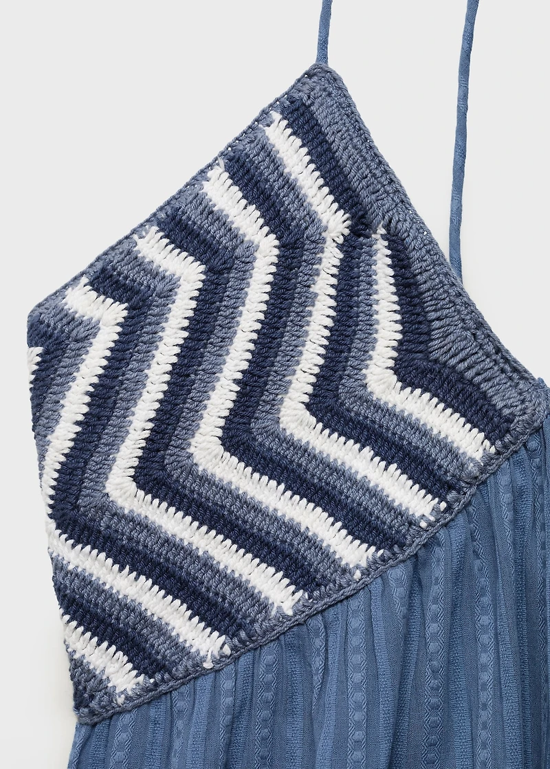 Maxi-dress with crochet panel