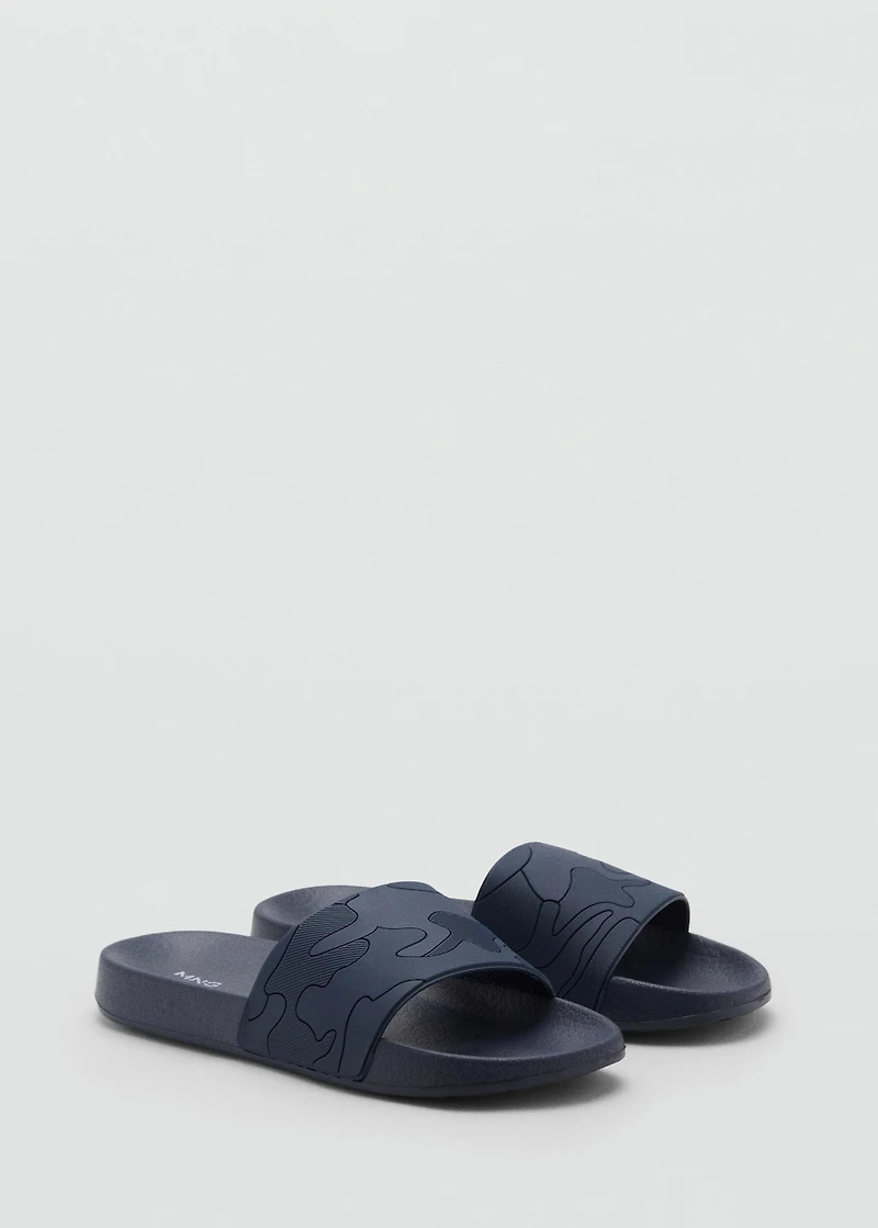 Camouflage-style flip-flops