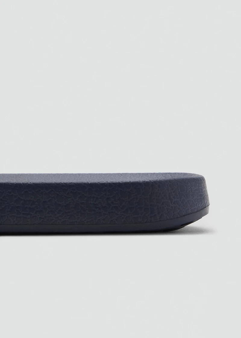 Camouflage-style flip-flops