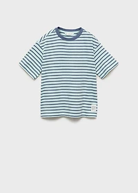 Striped t-shirt with contrasting collar