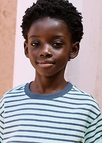 Striped t-shirt with contrasting collar