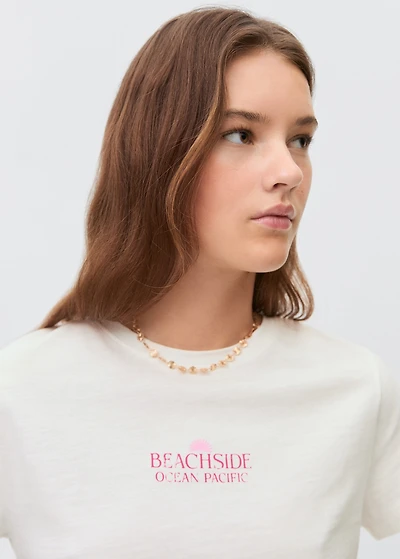 Raglan sleeve T-shirt