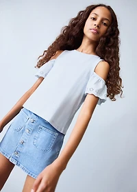 Buttoned denim skirt