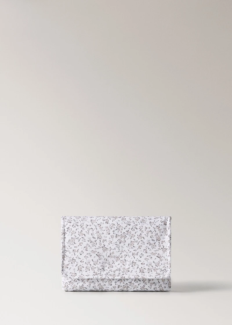 Children’s cotton portable changing table with mini-flower print