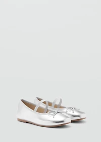 Ballet flats with metallic strap