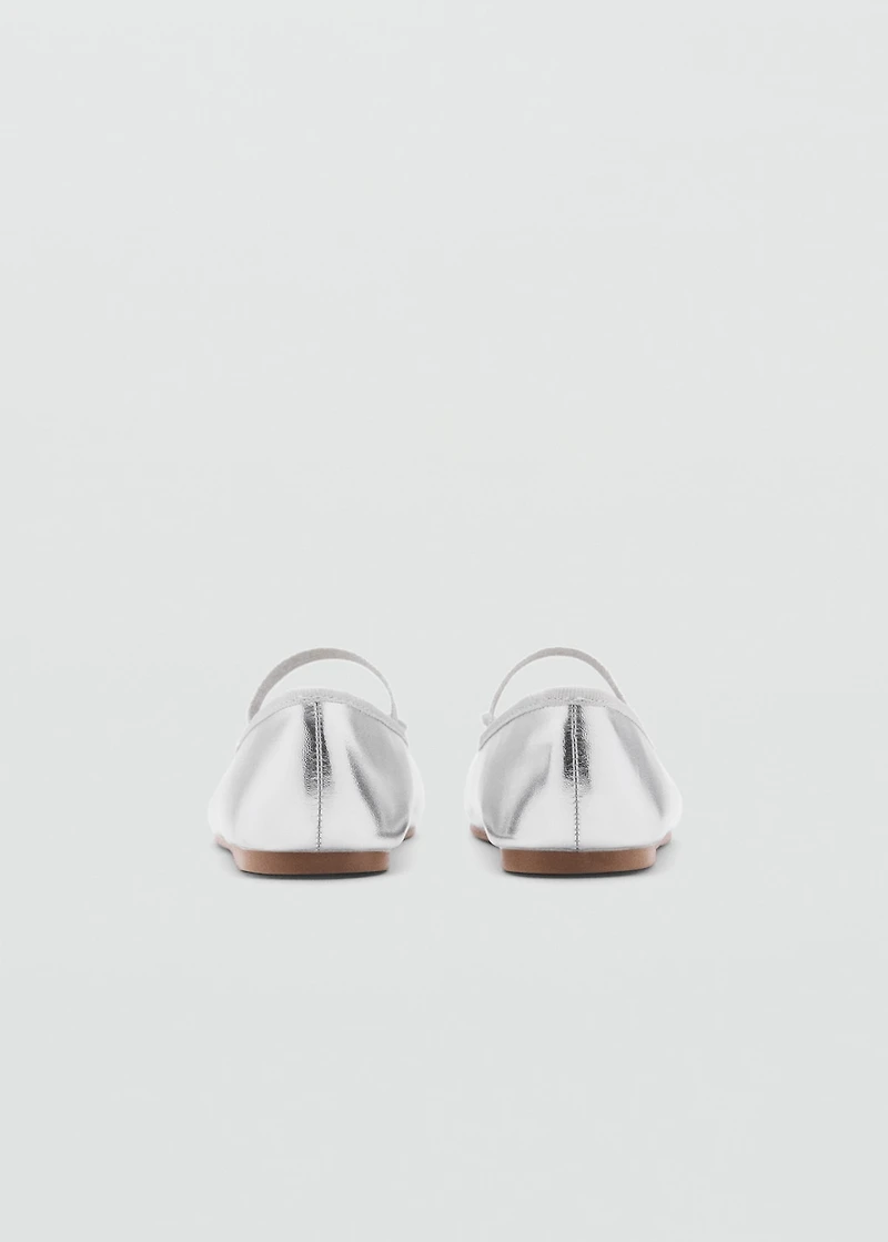 Ballet flats with metallic strap