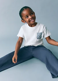 Patch pocket T-shirt