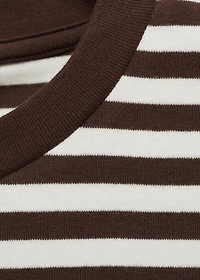 Striped short-sleeved t-shirt