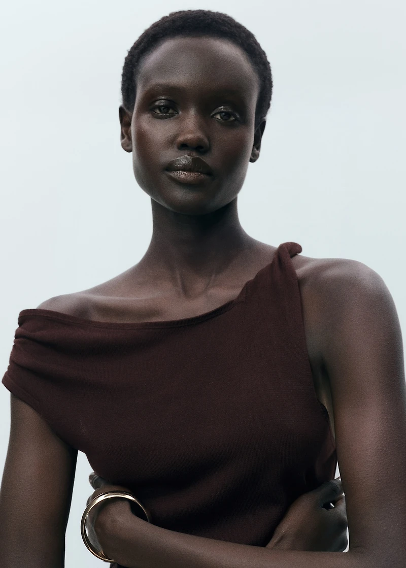 Asymmetrical fine-knit top