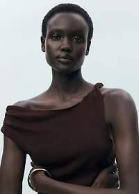 Asymmetrical fine-knit top