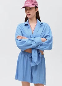 Linen shorts with drawstring