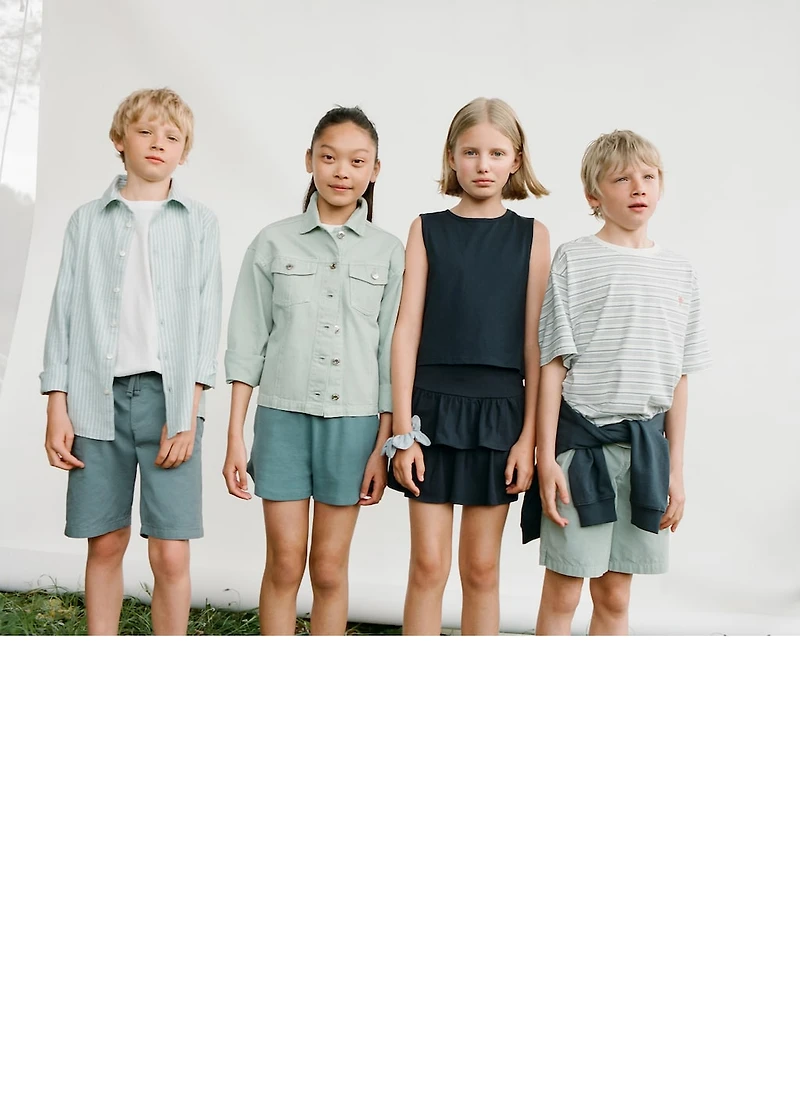 Elastic waist Bermuda shorts