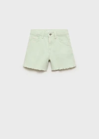 Denim shorts with frayed hem