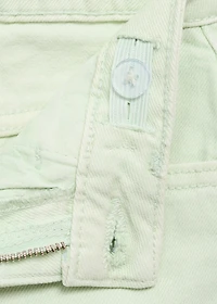 Denim shorts with frayed hem